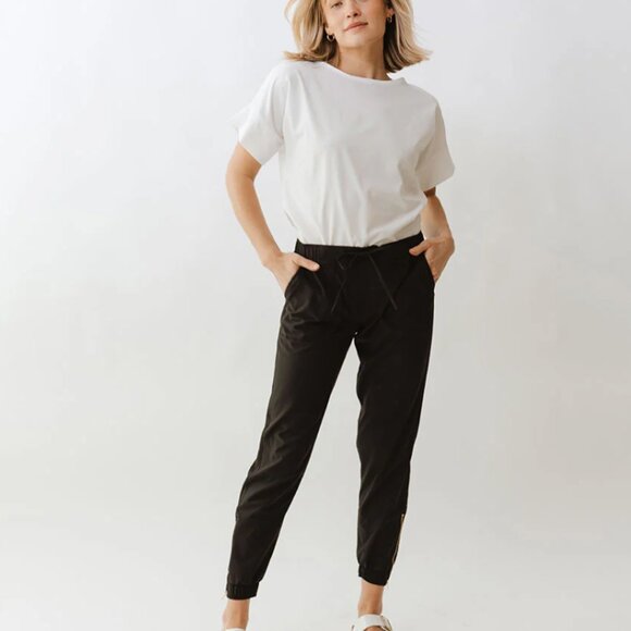 Albion Fit Womens Black Jetsetters Pants Size Small Petite - Picture 7 of 7